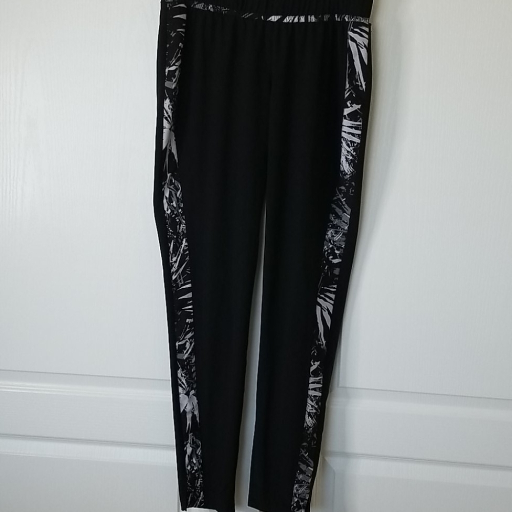 Fabletics Jogger Pants - image 1
